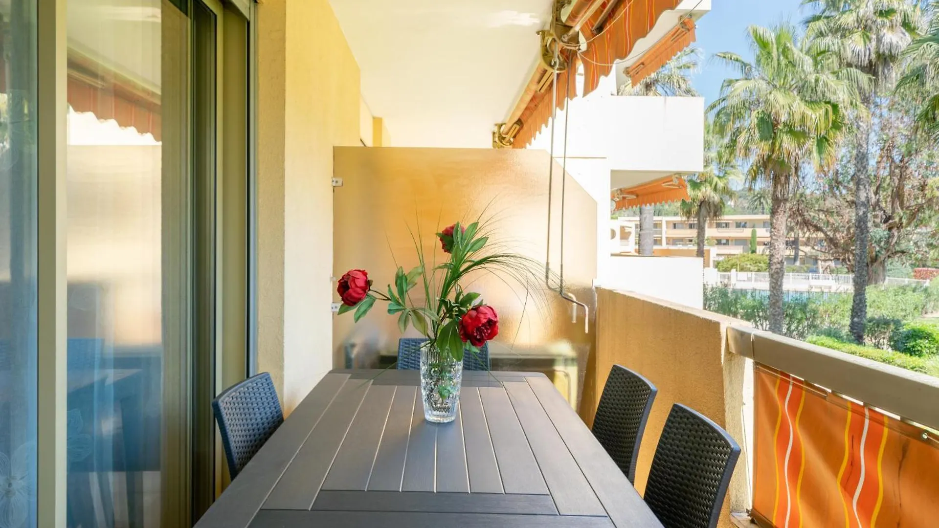 Appartement Spacieux 3 Pieces A 5 Min Des Plages A Pieds Antibes